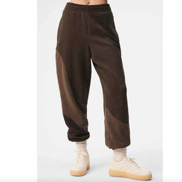 NWT! Alo Make Waves Sweatpants Espresso XS - Picture 1 of 9